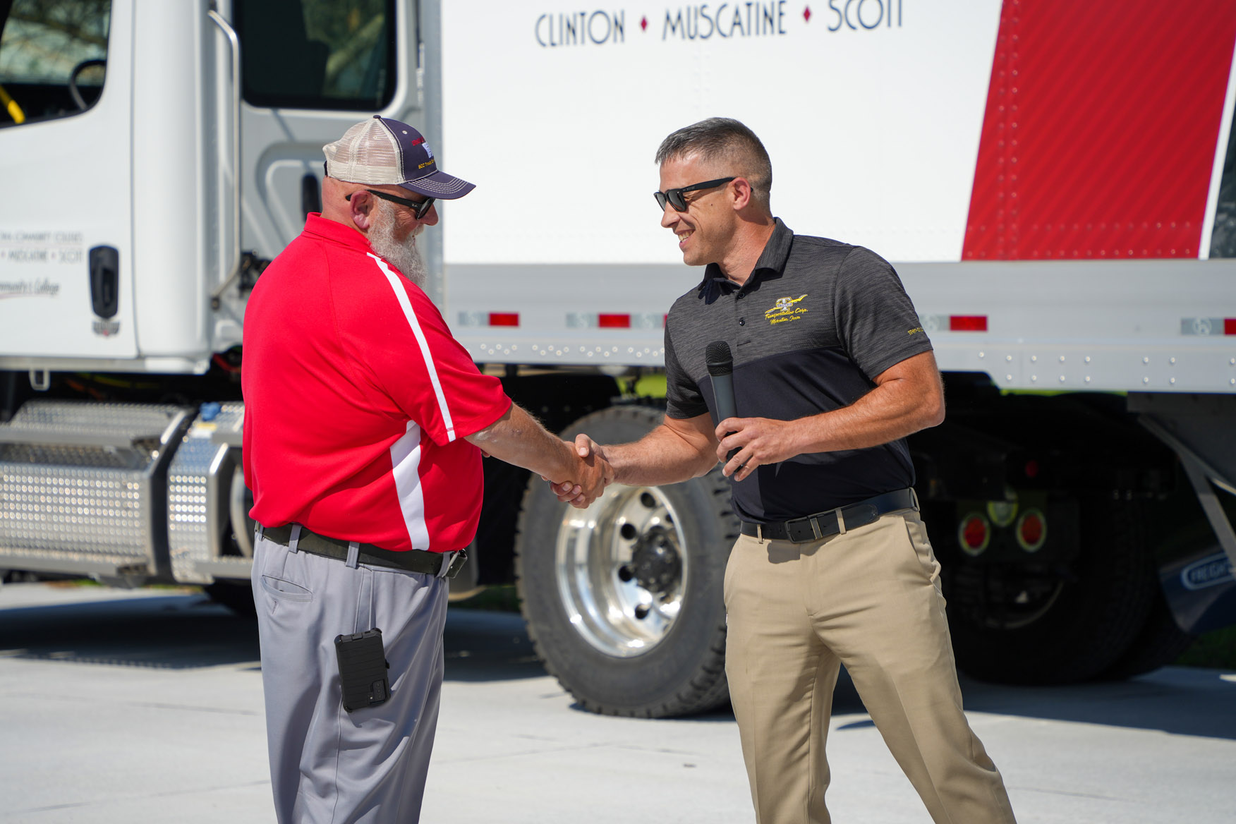 Tom Monroe, Left, and David Riggan, R